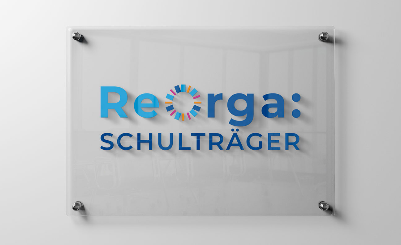 Logo auf Schild